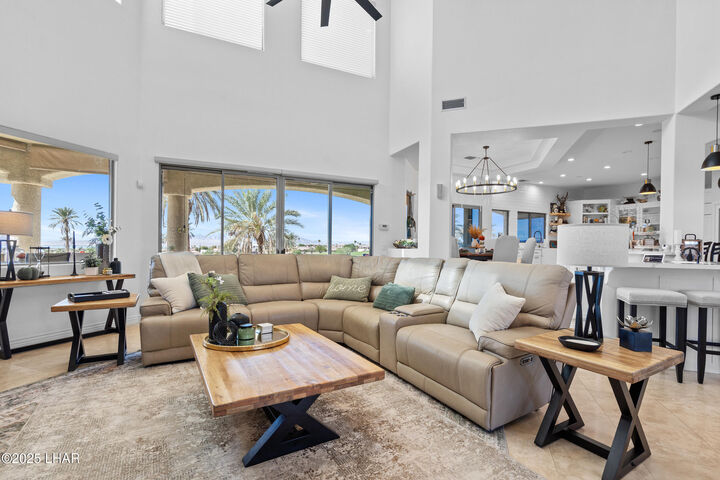 Property Photo:  2405 Wood Ln  AZ 86406 