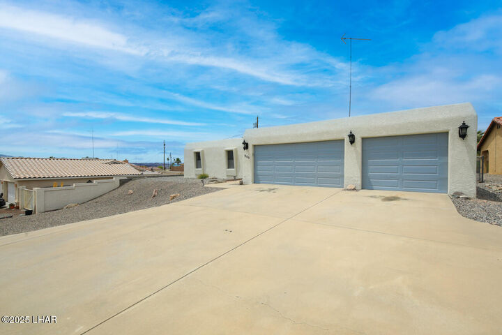 905 Paso Dr  Lake Havasu City AZ 86406 photo