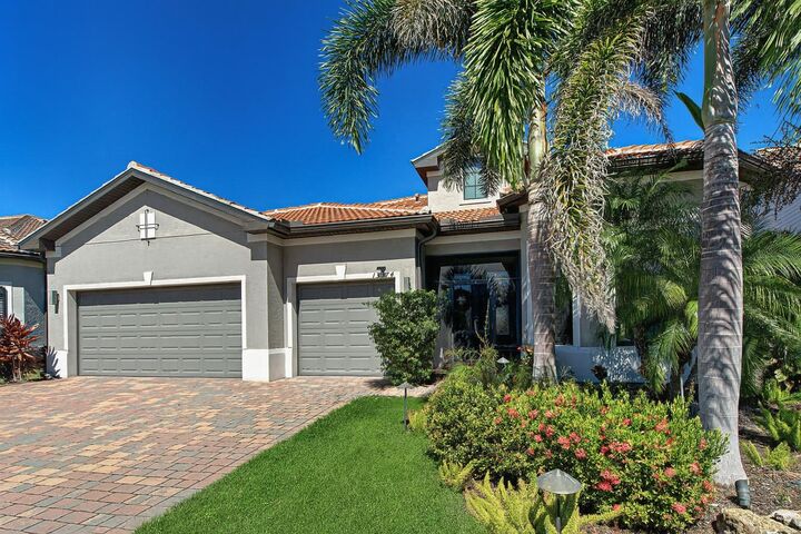 Property Photo: 13374 Verandi Street FL 34293