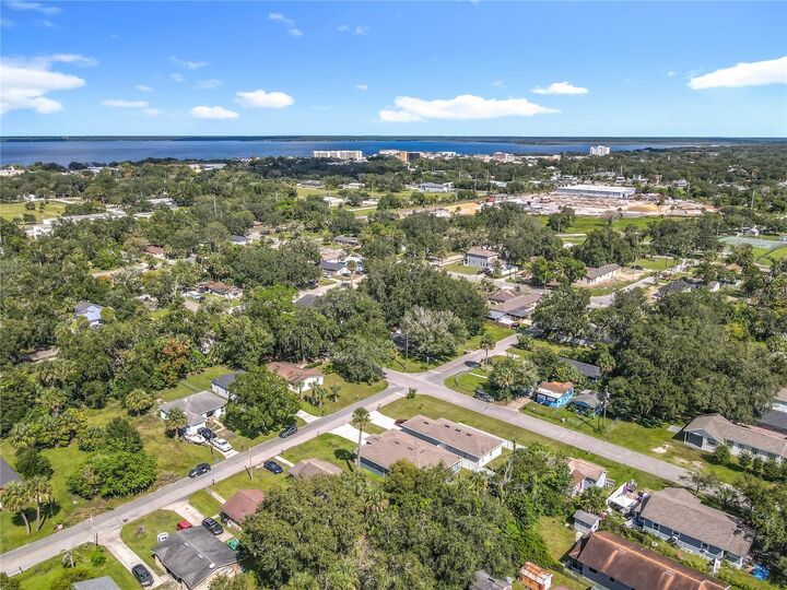 Property Photo: 1203 W 9th Street FL 32771