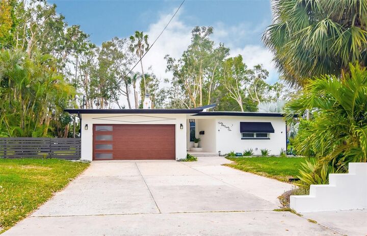 6946 Bougainvilla Avenue S  St Petersburg FL 33707 photo