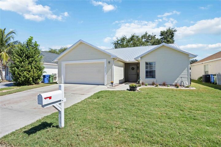 Property Photo: 3937 37th Street Court W FL 34205