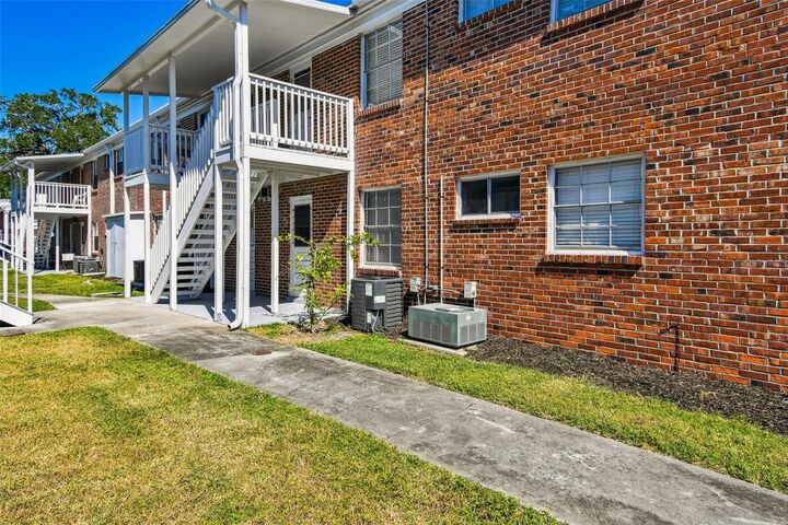 Property Photo:  4507 9th Street W E1  FL 34207 