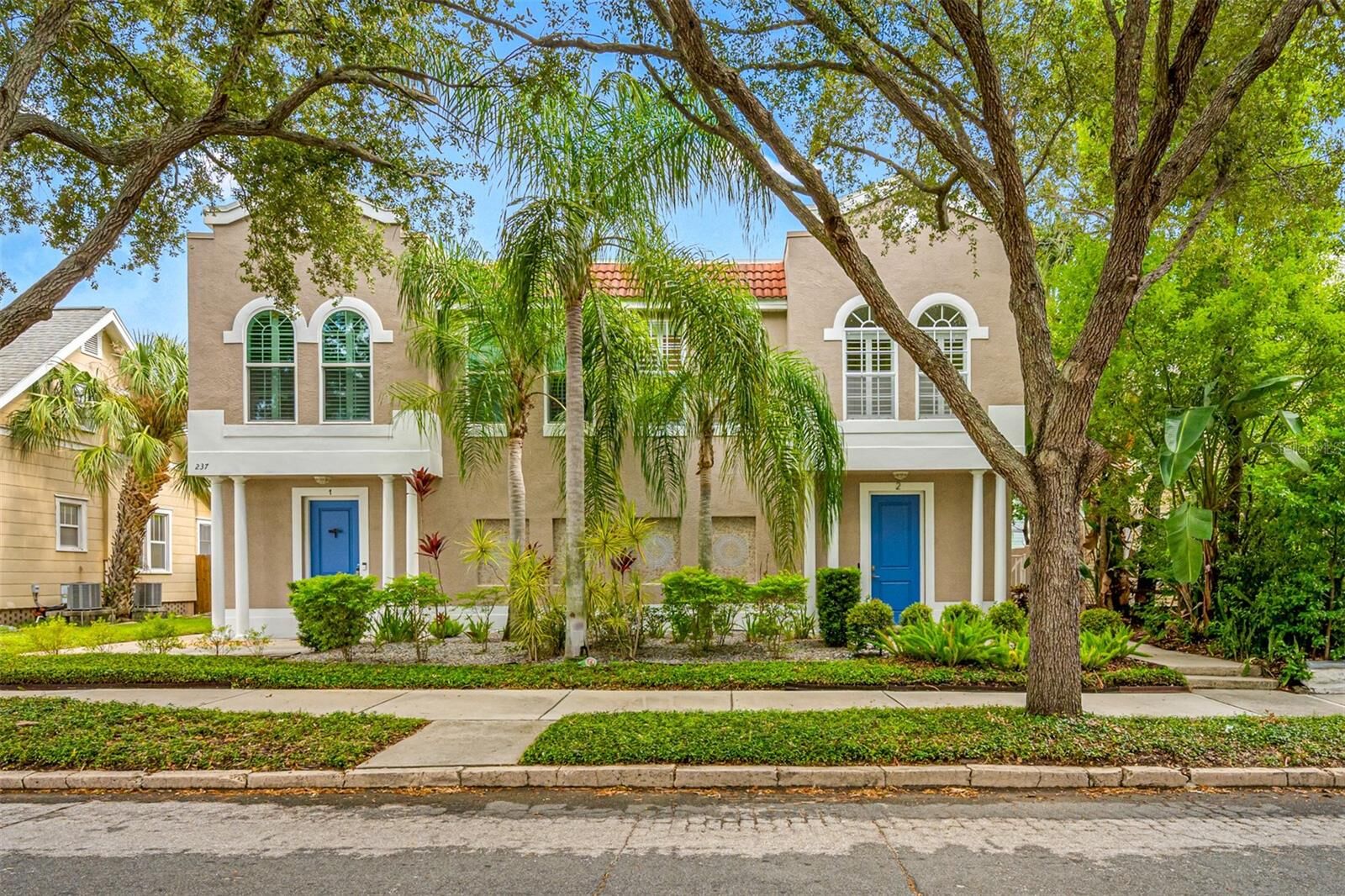 Property Photo: 237 7th Avenue N 2 FL 33701