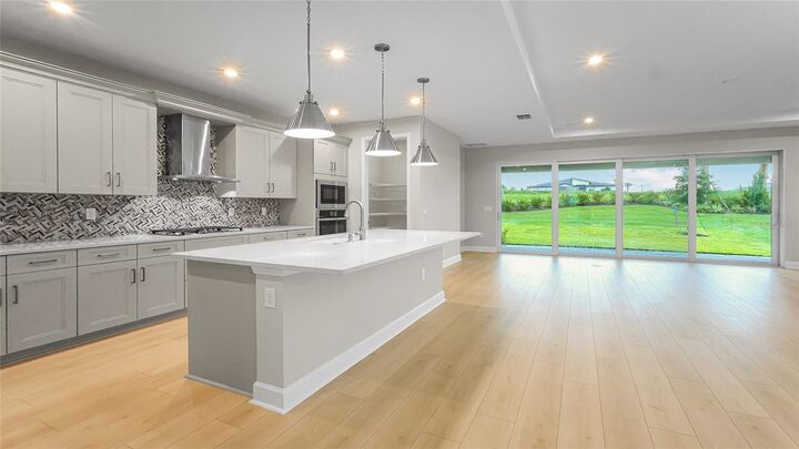 Property Photo: 1620 Bellagio Loop FL 32778