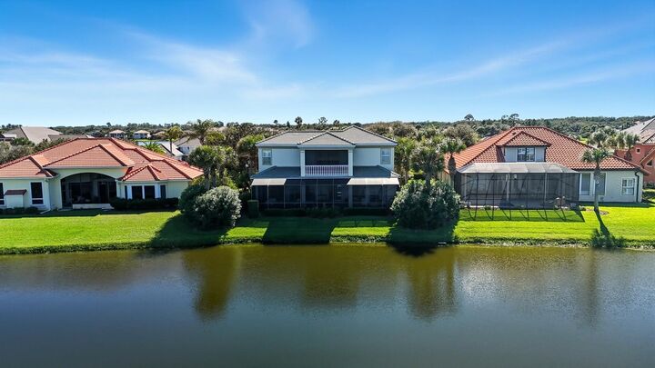 Property Photo:  17 Las Palmas Way  FL 32137 