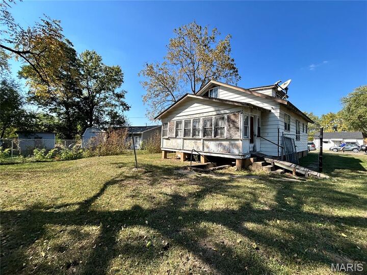 Property Photo: 132 Virginia Street MO 63080