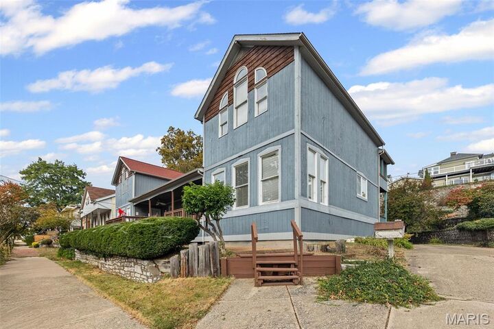 Property Photo:  436 E 3rd Street A  IL 62002 