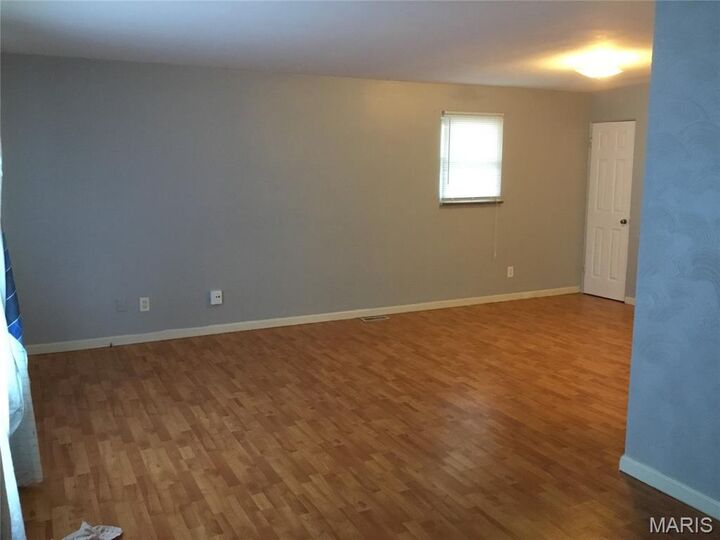 Property Photo: 1529 Nixon Avenue MO 63133