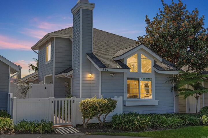 Property Photo:  839 Skysail Ave  CA 92011 