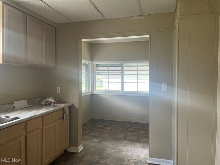 Property Photo: 19112 Kings Highway OH 44122