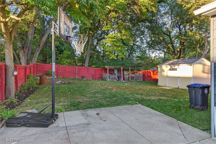 Property Photo:  891 Jean Avenue  OH 44310 