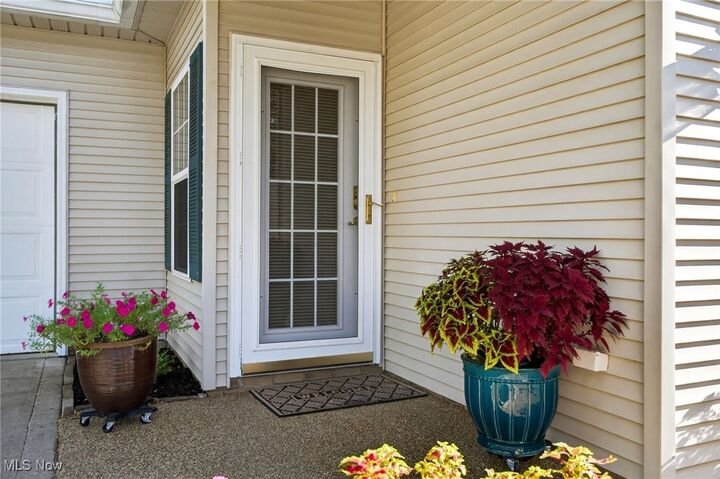 Property Photo: 16259 Emerald Point OH 44130