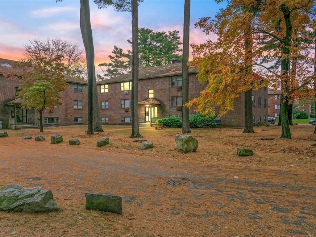 Property Photo: 4 Brook Road NH 03079