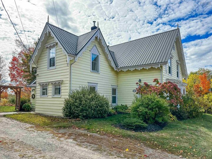 Property Photo:  9682 Highway 221  NS B0P 1H0 