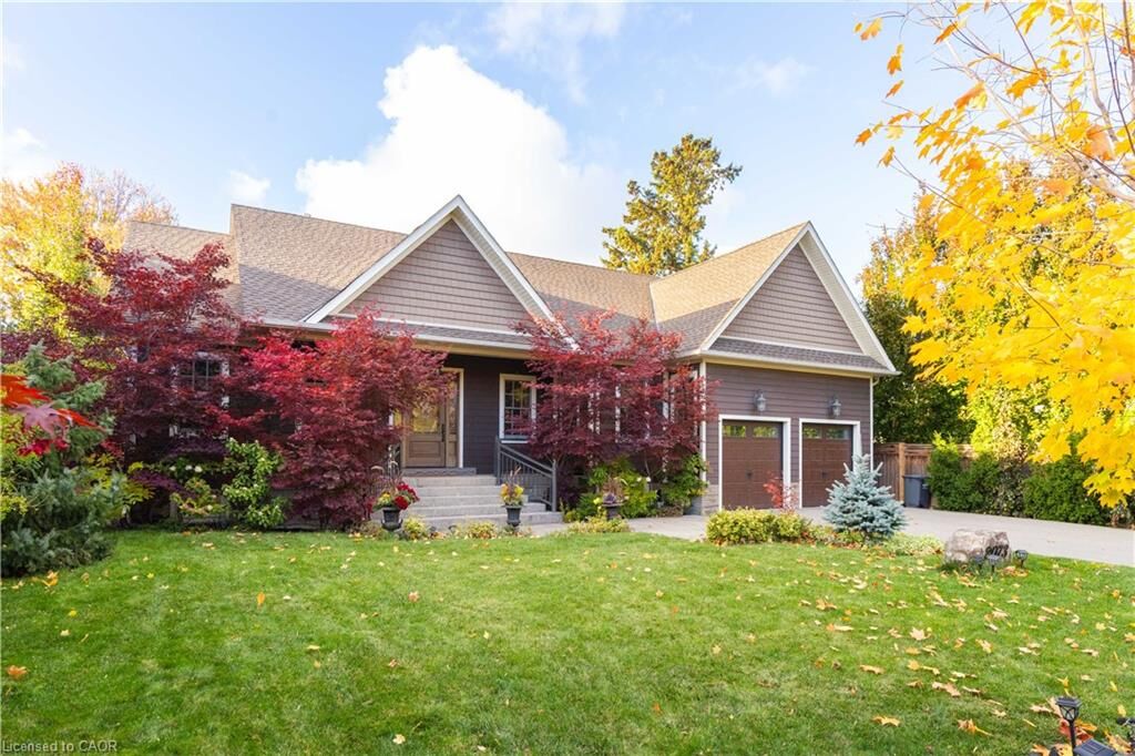 Property Photo:  2073 Deramore Drive  ON L6J 2P7 