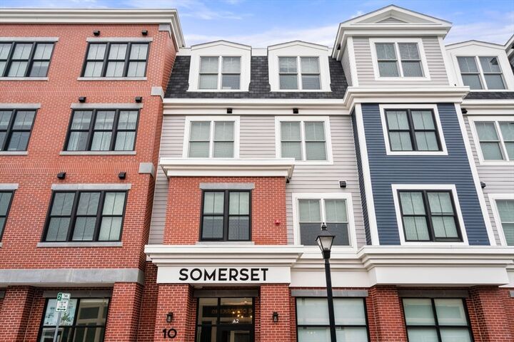 Property Photo:  10 Somerset 201  MA 02152 