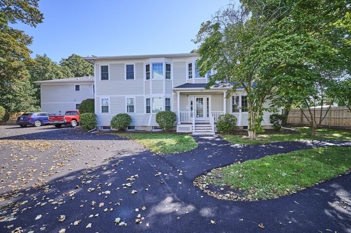 Property Photo:  32 Beach St 1  MA 02122 