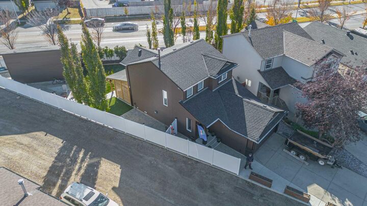 Photo de la propriété: 148 Covepark Close NE AB T3K 5R5