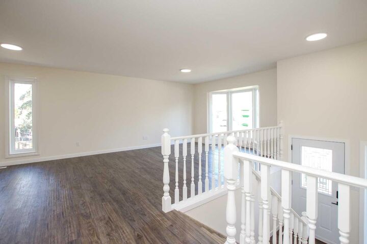 Property Photo: 27 Gregson Crescent AB T4P 2K3
