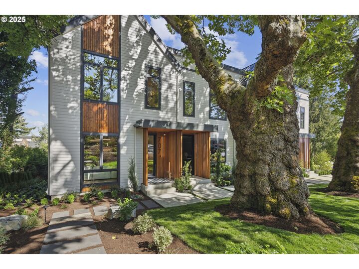 703 1st St  Lake Oswego OR 97034 photo