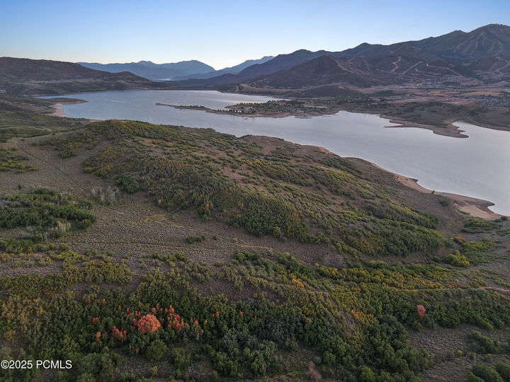 Property Photo: 10646 N Reflection Ridge UT 84036