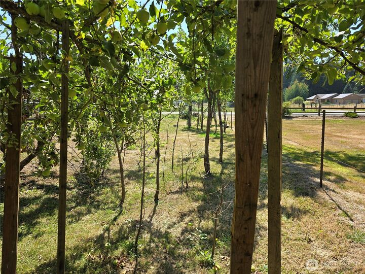 Property Photo:  15801  116 Street NE  WA 98223 