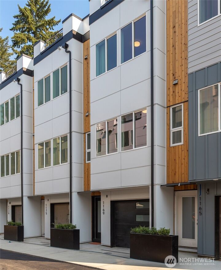 Property Photo: 12835 Bel Red Road 1182 WA 98005