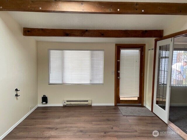 Property Photo: 8829 Midvale Avenue N WA 98103