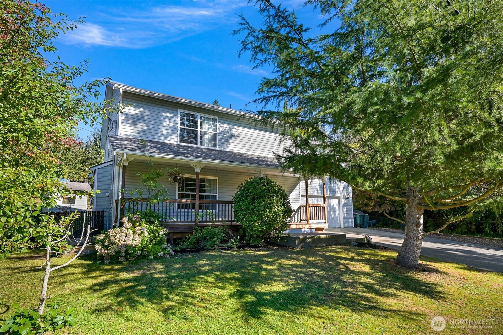 Property Photo: 814 Sapp Road WA 98284