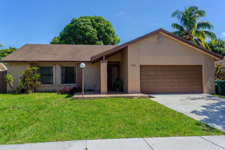 11210 SW 157th Street  Miami FL 33157 photo