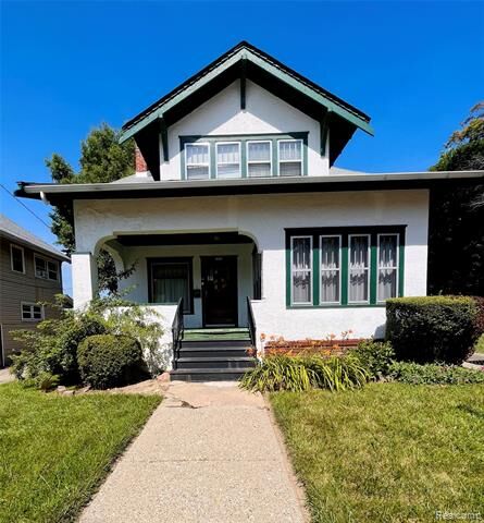 Property Photo: 1606 Garland Street MI 48503