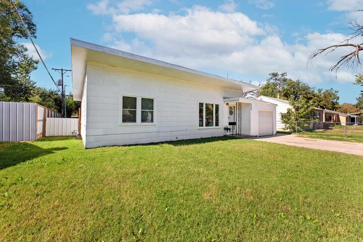 Property Photo: 4533 S Cherry Ave. KS 67217