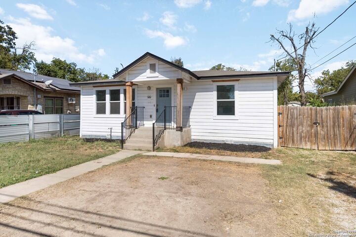 Property Photo:  2131 Burnet  TX 78202 
