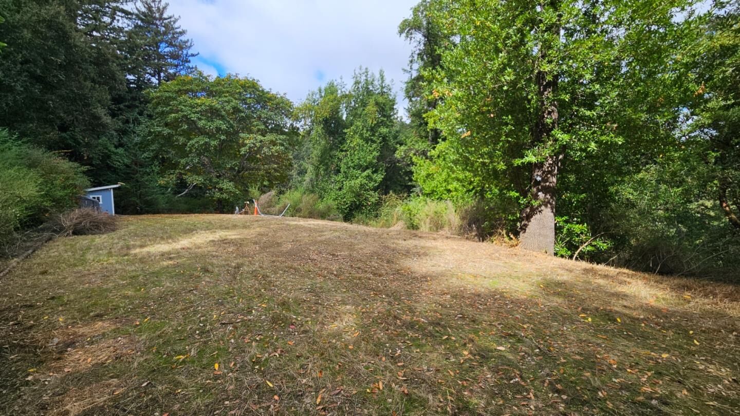 Property Photo:  20245 Gist Road  CA 95033 