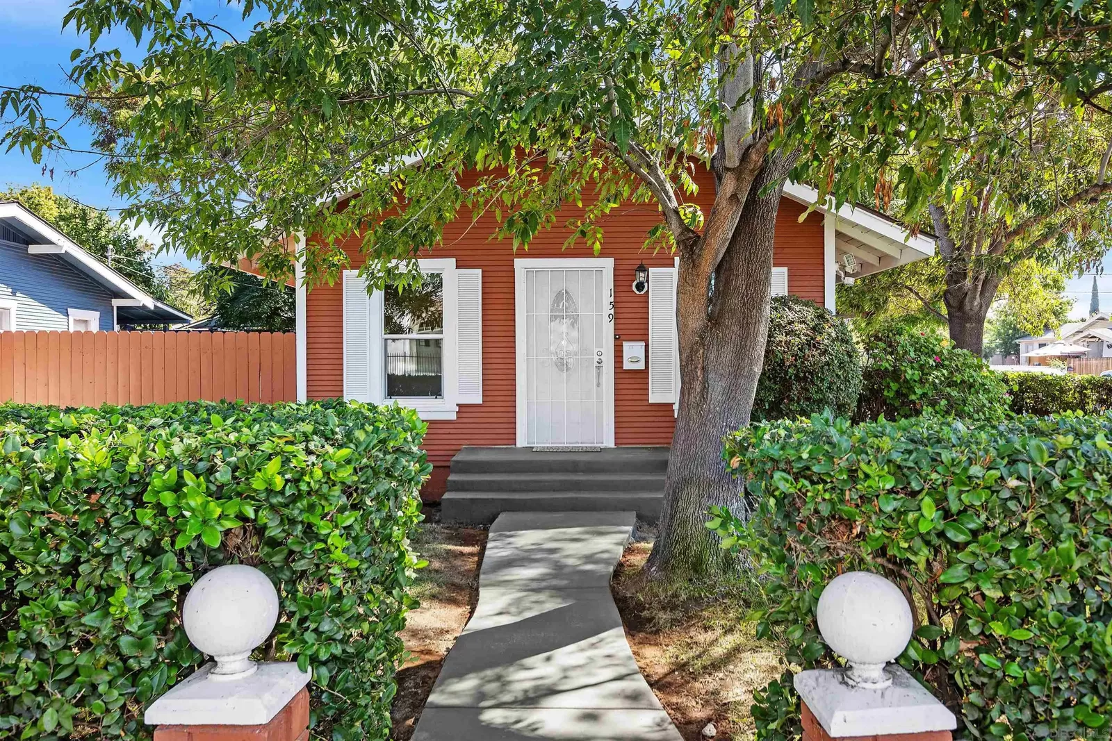 Property Photo:  159 W 5th Ave  CA 92025 