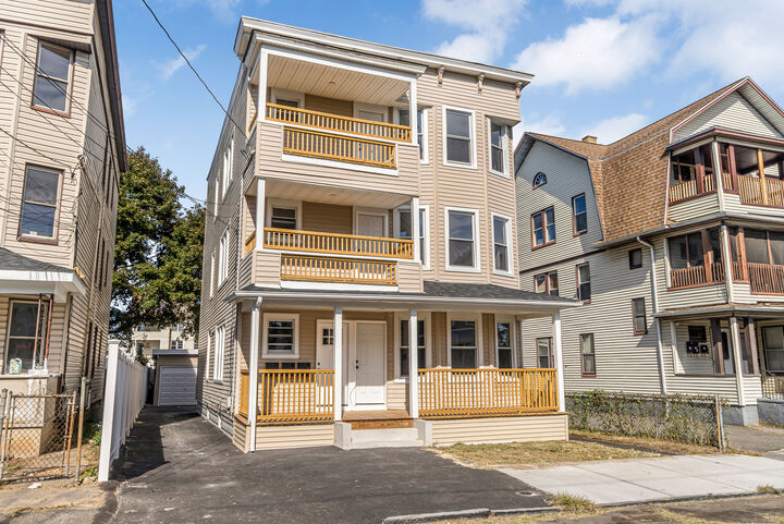 Property Photo: 82 Waldorf Avenue CT 06605