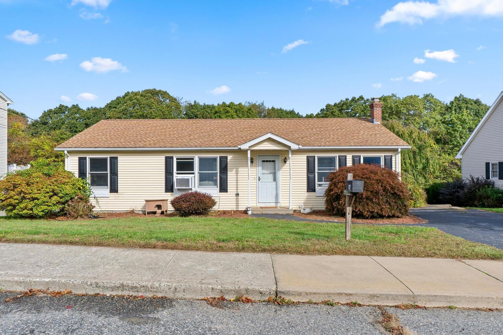 Property Photo:  146 Mirra Drive  CT 06340