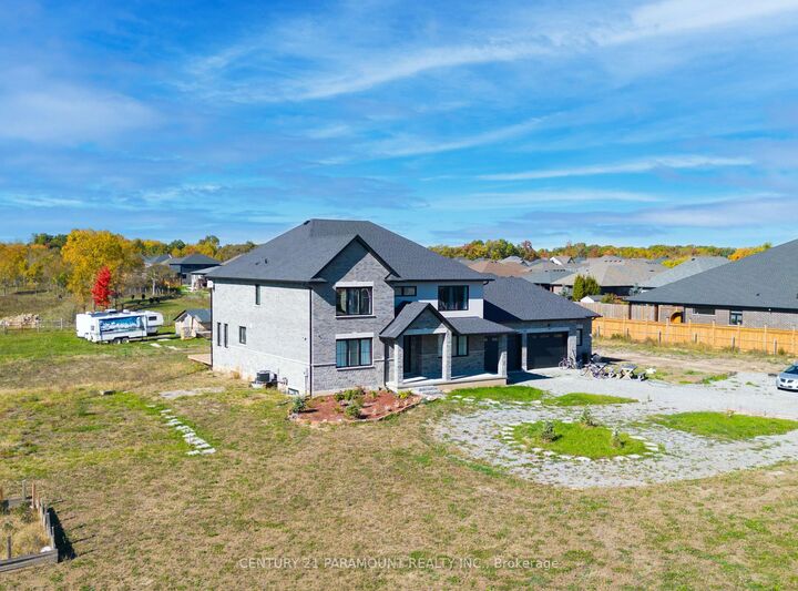 Photo de la propriété:  129 South Pelham Road  ON L3B 5N8 