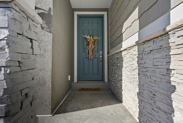 Property Photo: 6393 N Canter Dr W 905 UT 84074