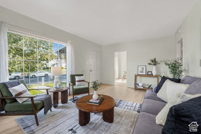 Property Photo: 1452 E Hollywood Ave UT 84105