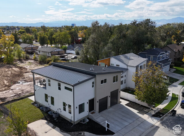 Property Photo: 830 E Grand Cayman Dr UT 84107