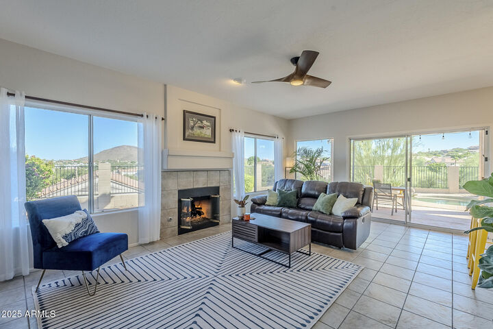 Property Photo:  1248 E Victor Hugo Avenue  AZ 85022 