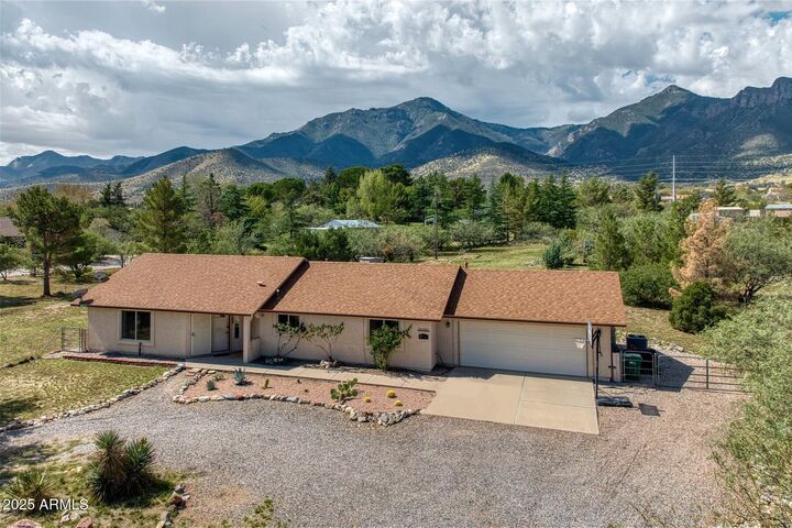 Property Photo: 7626 S Tarantula Trail AZ 85615