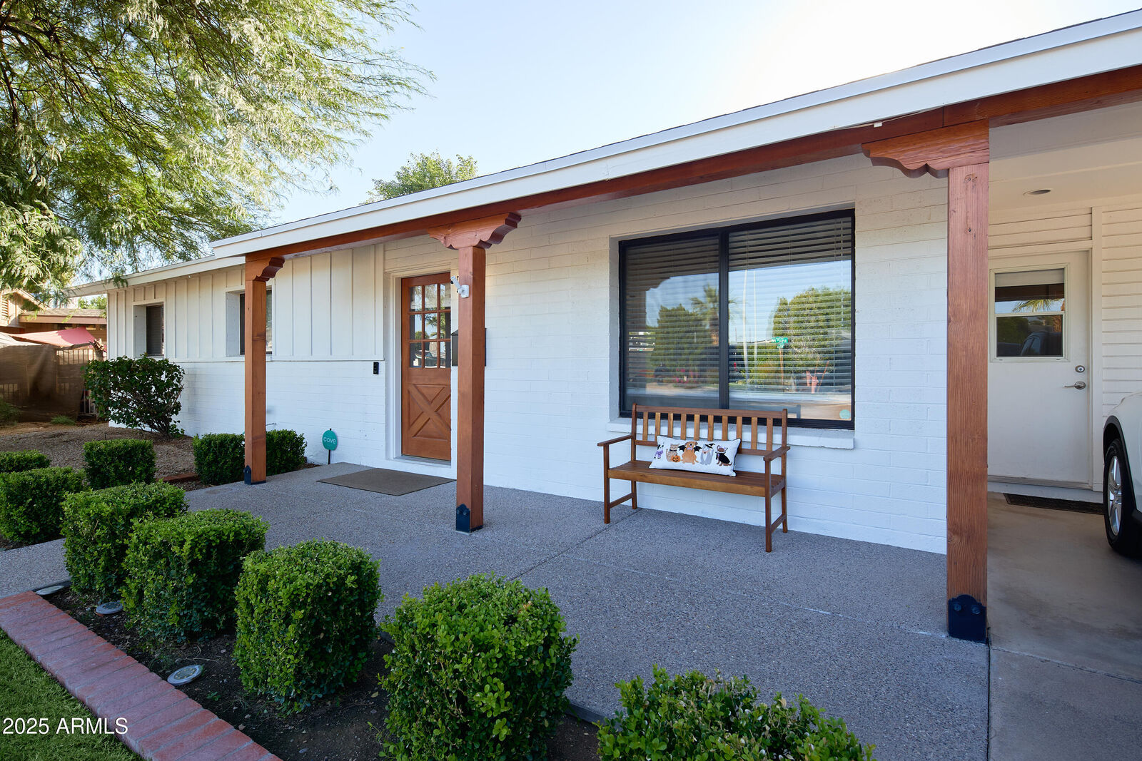 Property Photo:  4226 N 84th Place  AZ 85251