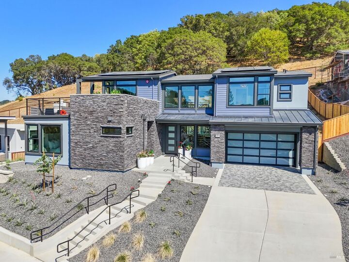 Property Photo:  110 Erin Court  CA 94903 