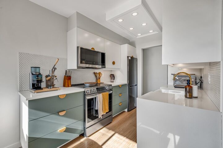 Property Photo: 466 E Eighth Avenue 504 BC V3L 4L2