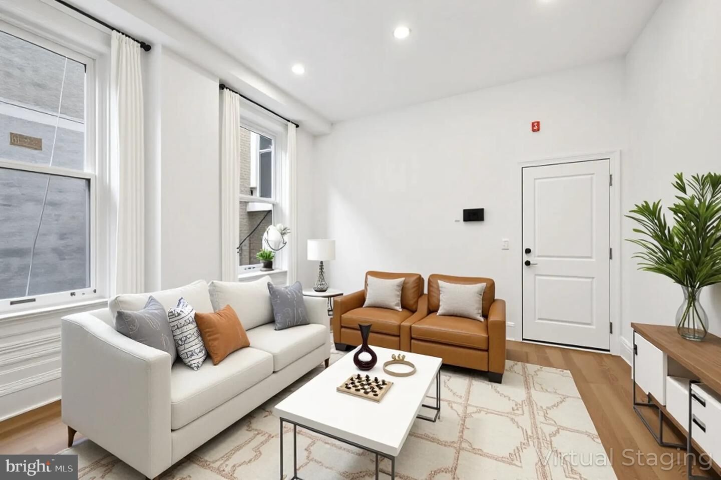 Property Photo:  1637 W Girard Avenue 2  PA 19130 