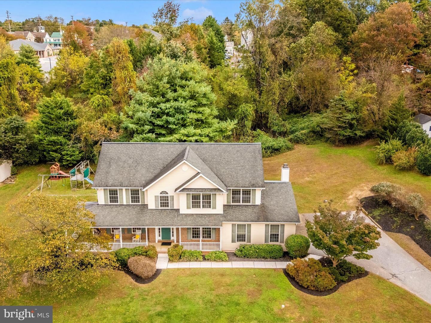 Property Photo: 16905 Daisy Dell Court MD 21111