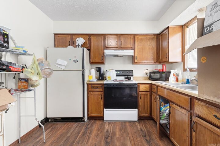 Property Photo: